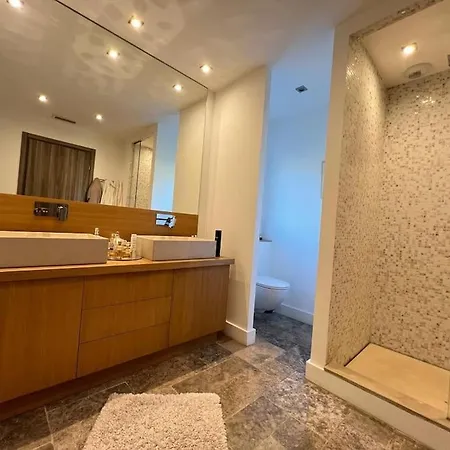 Villa Raffinee Avec Piscine Et Climatisation