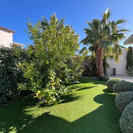 Raffinee Avec Piscine Et Climatisation Villa